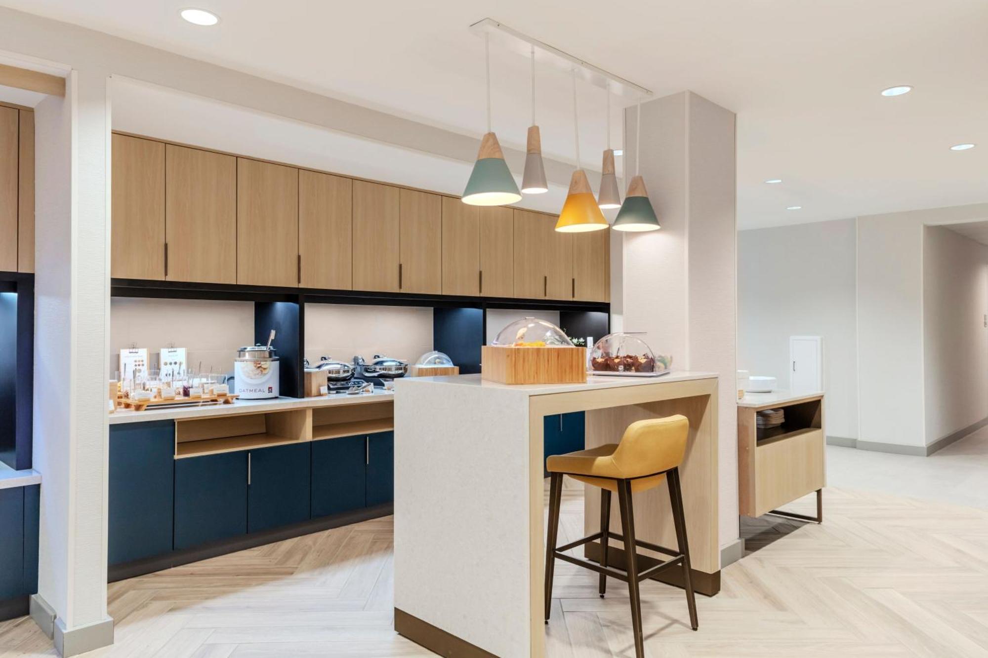 Towneplace Suites By Marriott Chesterfield Экстерьер фото